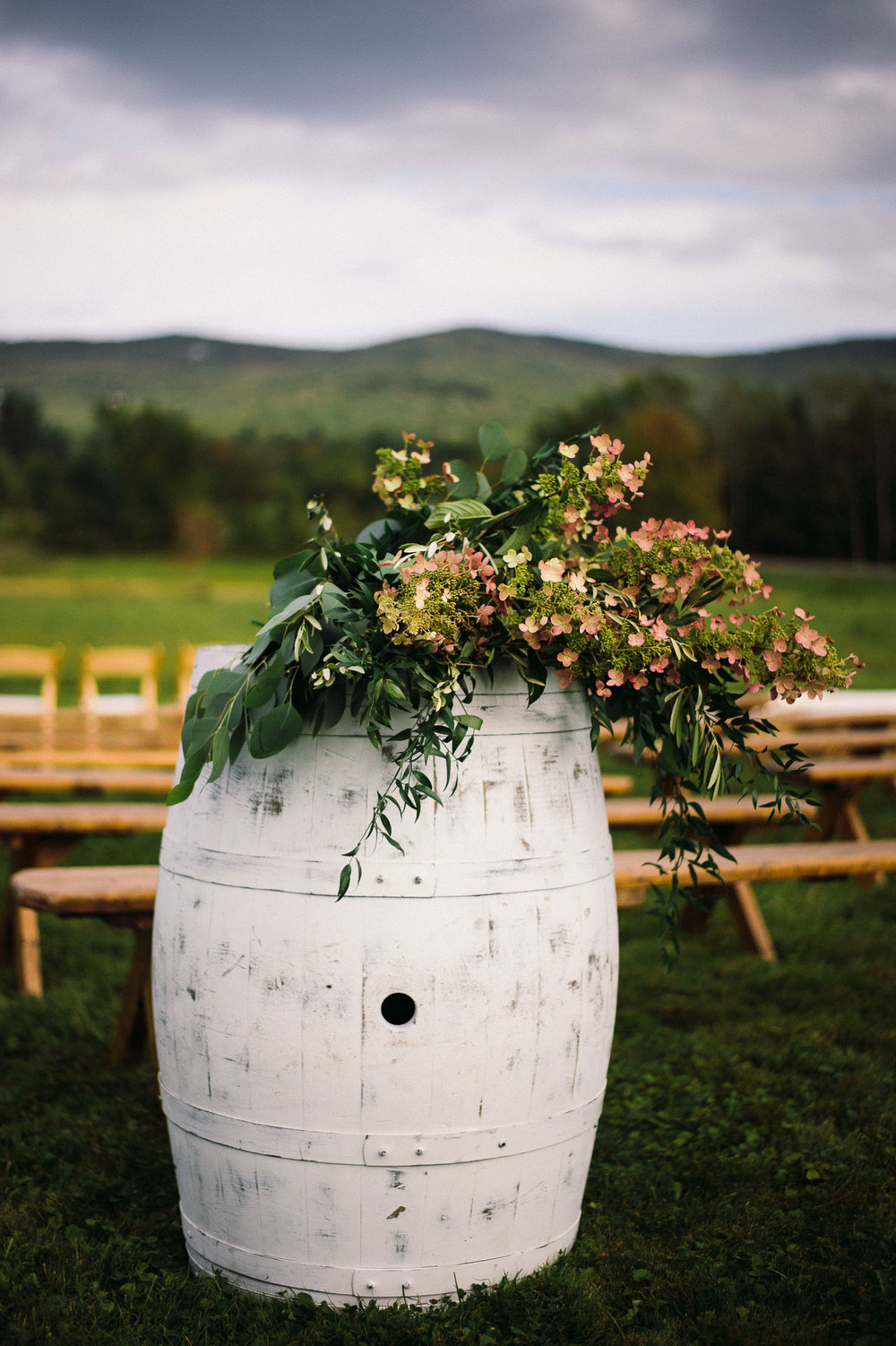 VERMONT-BARN-NYC-WEDDING-PHOTOGRAPHER-1045.jpg