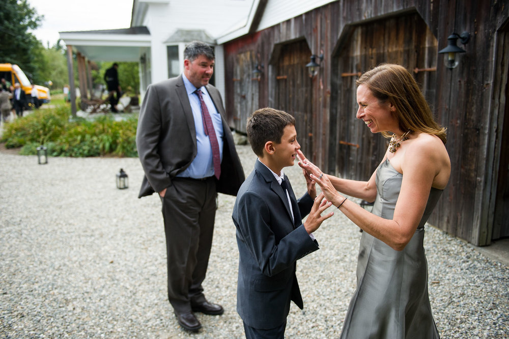 VERMONT-BARN-NYC-WEDDING-PHOTOGRAPHER-1047.jpg