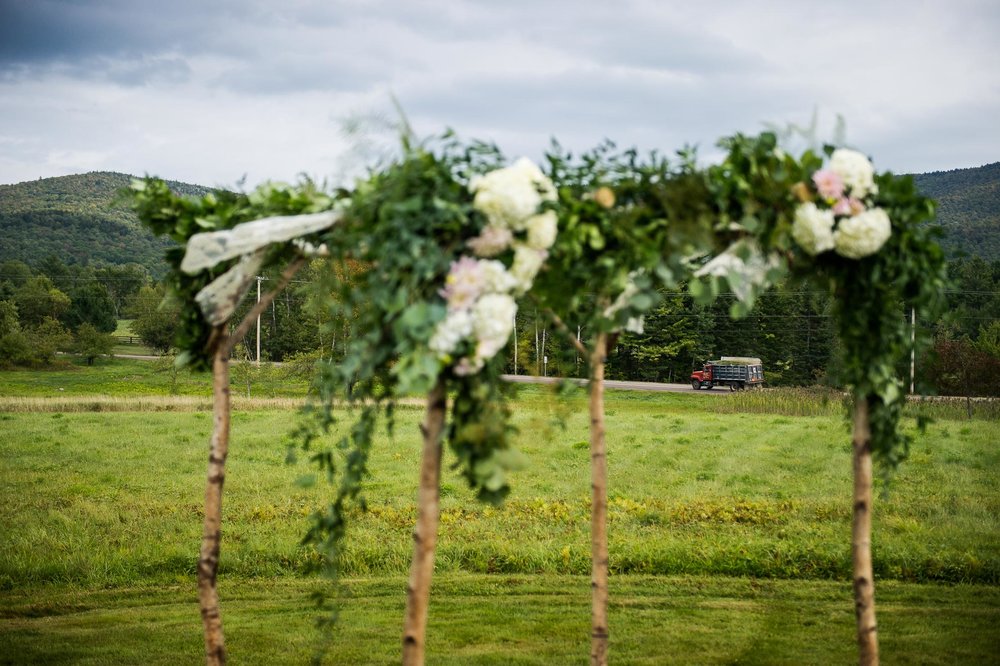 VERMONT-BARN-NYC-WEDDING-PHOTOGRAPHER-1049.jpg