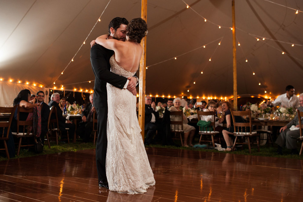 VERMONT-BARN-NYC-WEDDING-PHOTOGRAPHER-1107.jpg